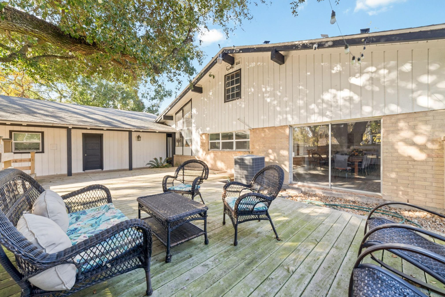 8808 Wateka Drive, Houston, Texas, 77074