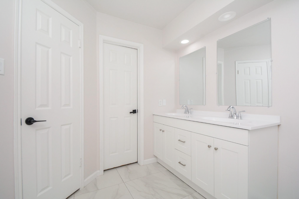 7627 Quail Meadow Drive, Houston, Texas, 77071