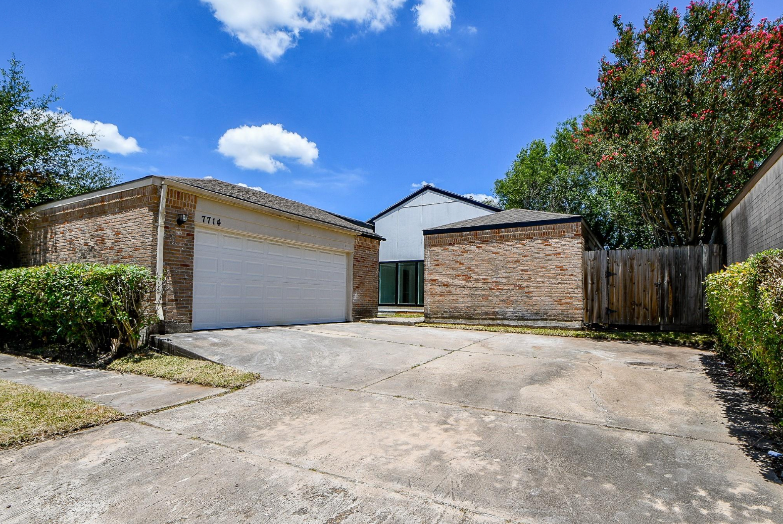 7714 Teal Run Drive, Houston, Texas, 77071