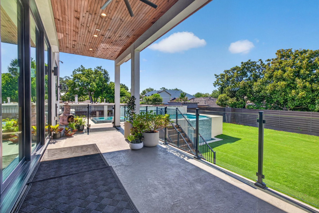 5327 S Braeswood Blvd, Houston, Texas, 77096