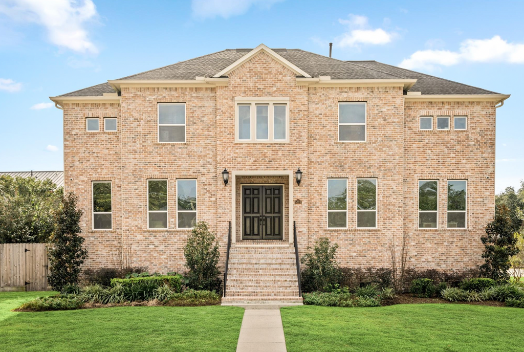 5319 Braesheather Drive, Houston, Texas, 77096