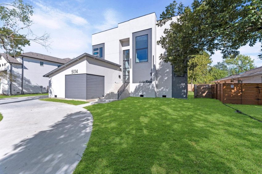 5014 N Braeswood Boulevard, Houston, Texas, 77096